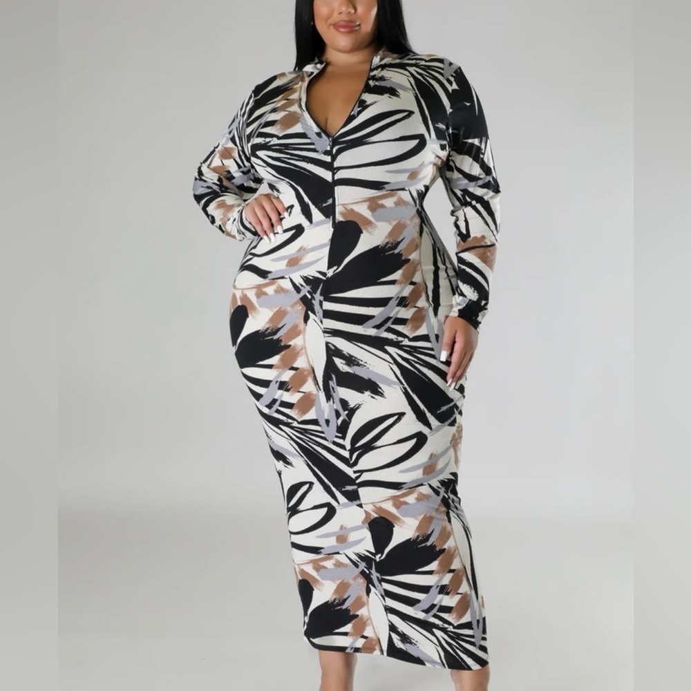 Abstract Print Long Sleeve Dress - Picture 3 of 7